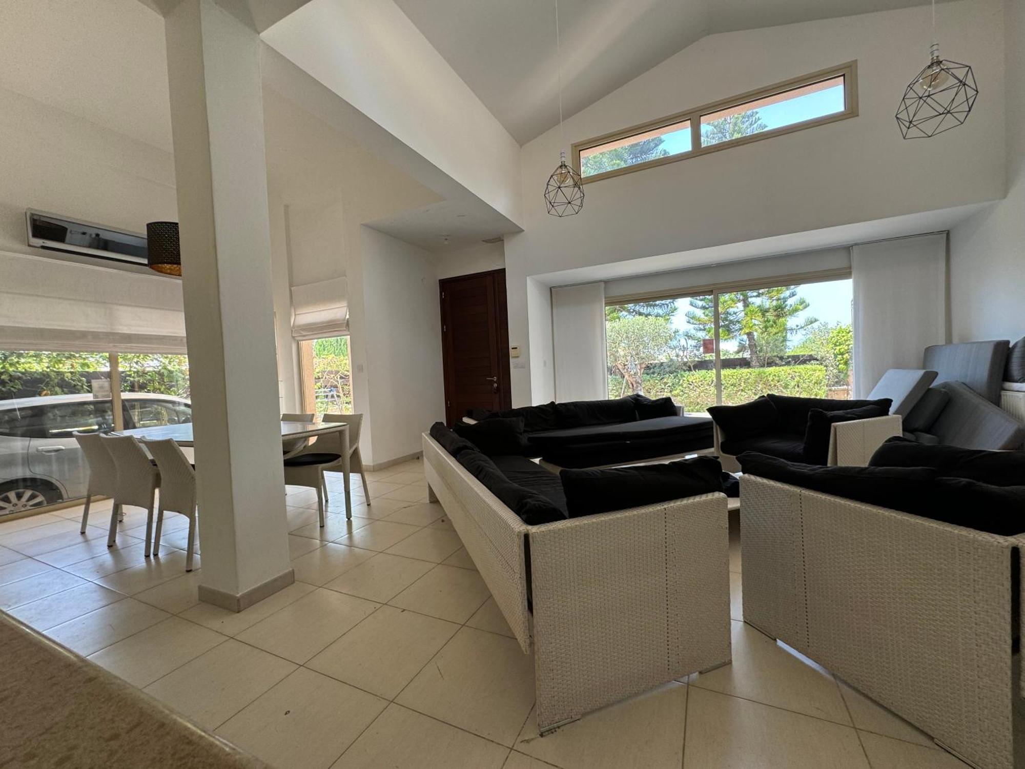 Villa Unique Modern Beachfront Thalassa Latchi!